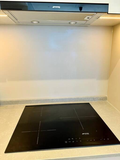 The Metropole Opera Apartment Ho Chi Minh City