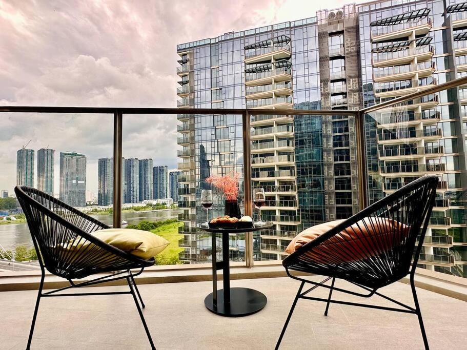 The Metropole Opera Apartment *